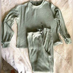 Balloon Sleeve soft lounge set